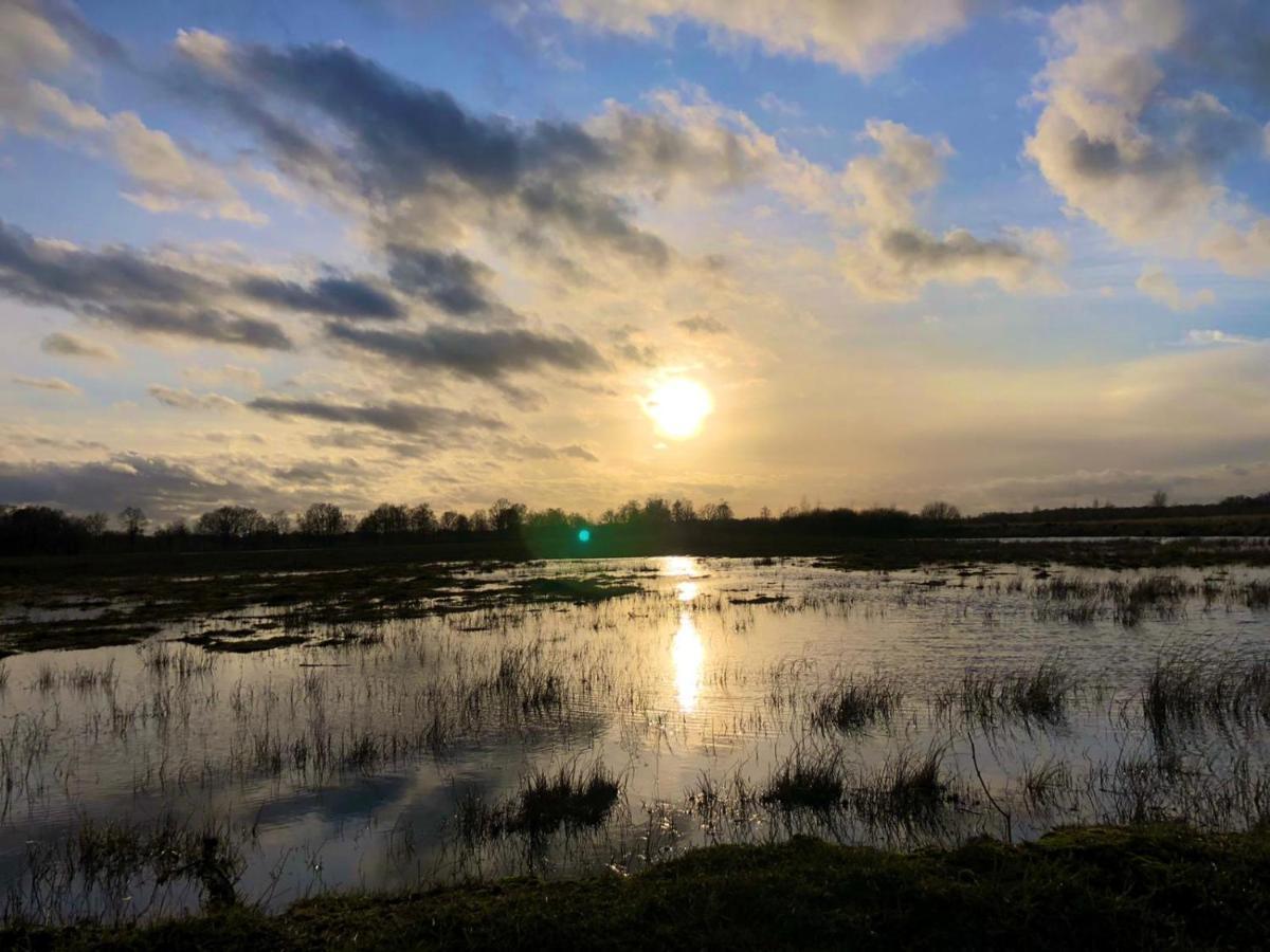 Het Tuffel Huuske Bed & Breakfast ฮาคส์แบรเกน ภายนอก รูปภาพ